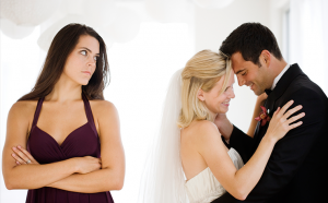 Не твое дело! 10 фраз, которые нельзя говорить одиночкам на свадьбе
